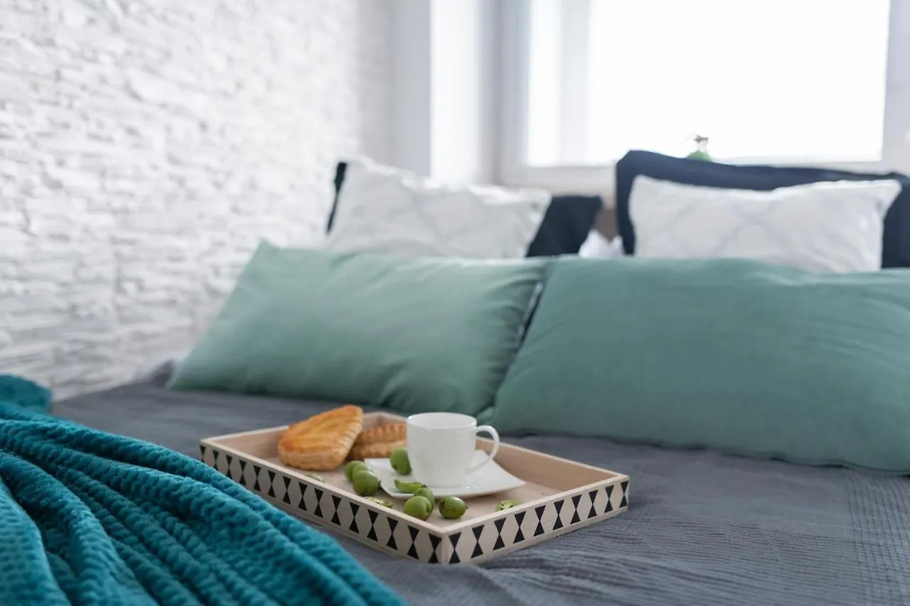 Zgoda 13 P&O Serviced Apartments Warszawa 0*,  Polen