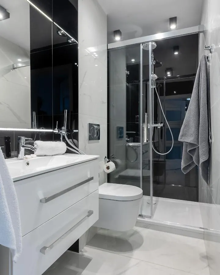 ורשה Zgoda 13 P&O Serviced Apartments